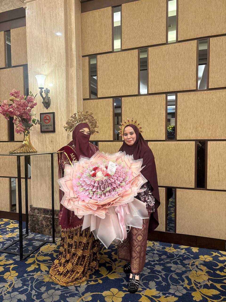 Pencapaian dan reward Fira Store